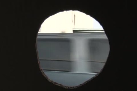 This Tranny Loves To Engage In A Gloryhole