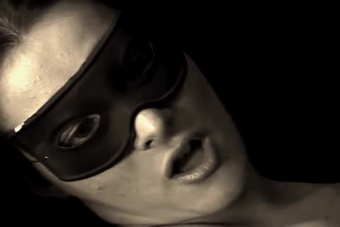 Alexia Nogueira - Foot Worshipping Transsexuals