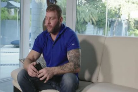 Pretty Ts Temptress Khloe Kay Takes Stepdad Cock Up In Her Ass