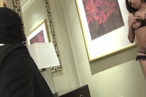 Naughty Tbabe Jessy Dubai Rides Big Cock For Hot Cumshot