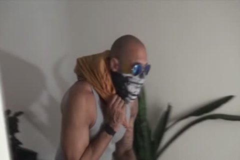 Crazy Guy Destroys Tranny Asshole Bareback