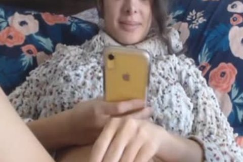 Shemale With Her Huge Cock