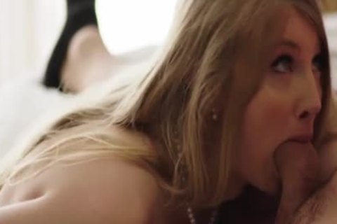 skinny blonde Ts Janelle Fennec Stretches wazoo For Pierce Paris shlong