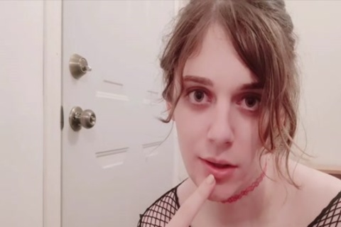 Cute Tranny Amateur Webcam Wanking