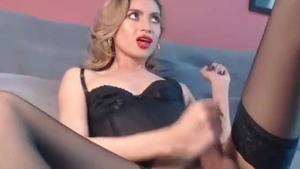 Slim Colombian Tgirl In Black Lingerie And Stockings Tugs Her Big Cock