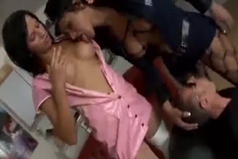 butthole TS Cop Arrested lad And babe